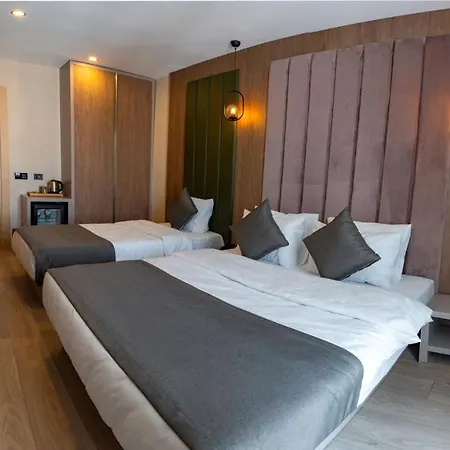 Hotell Perast *