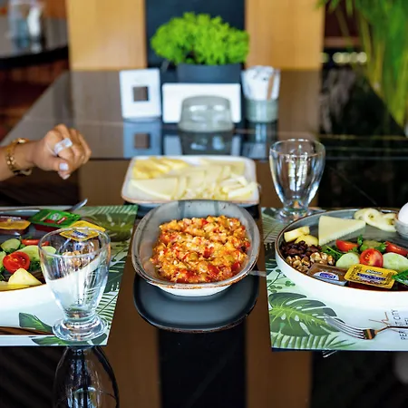Hotel Perast