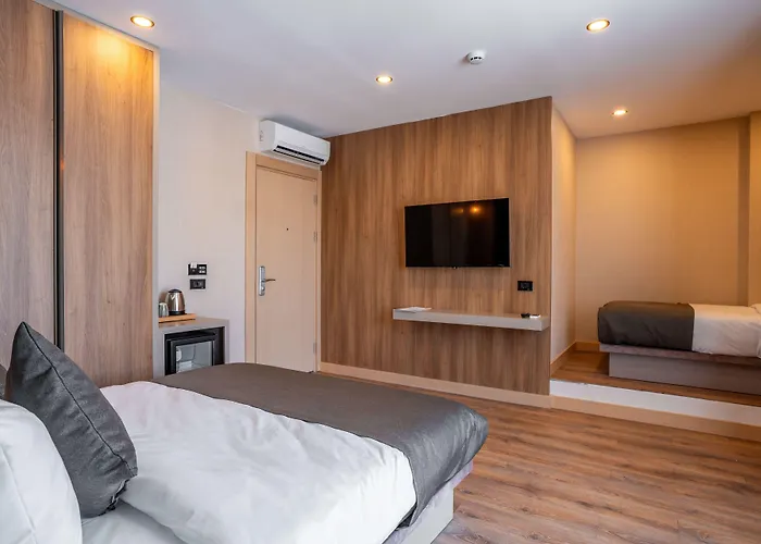 Hotel Perast *