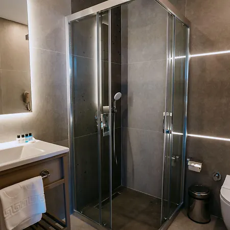 Perast Αττάλεια